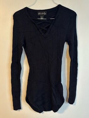 Urban Heritage black fitted ribbed crisscross V-neck Long Sleeve Blouse Top L